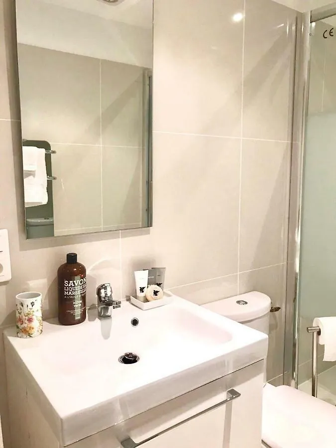 Petit Reve Appartement LʼIsle-sur-la-Sorgue